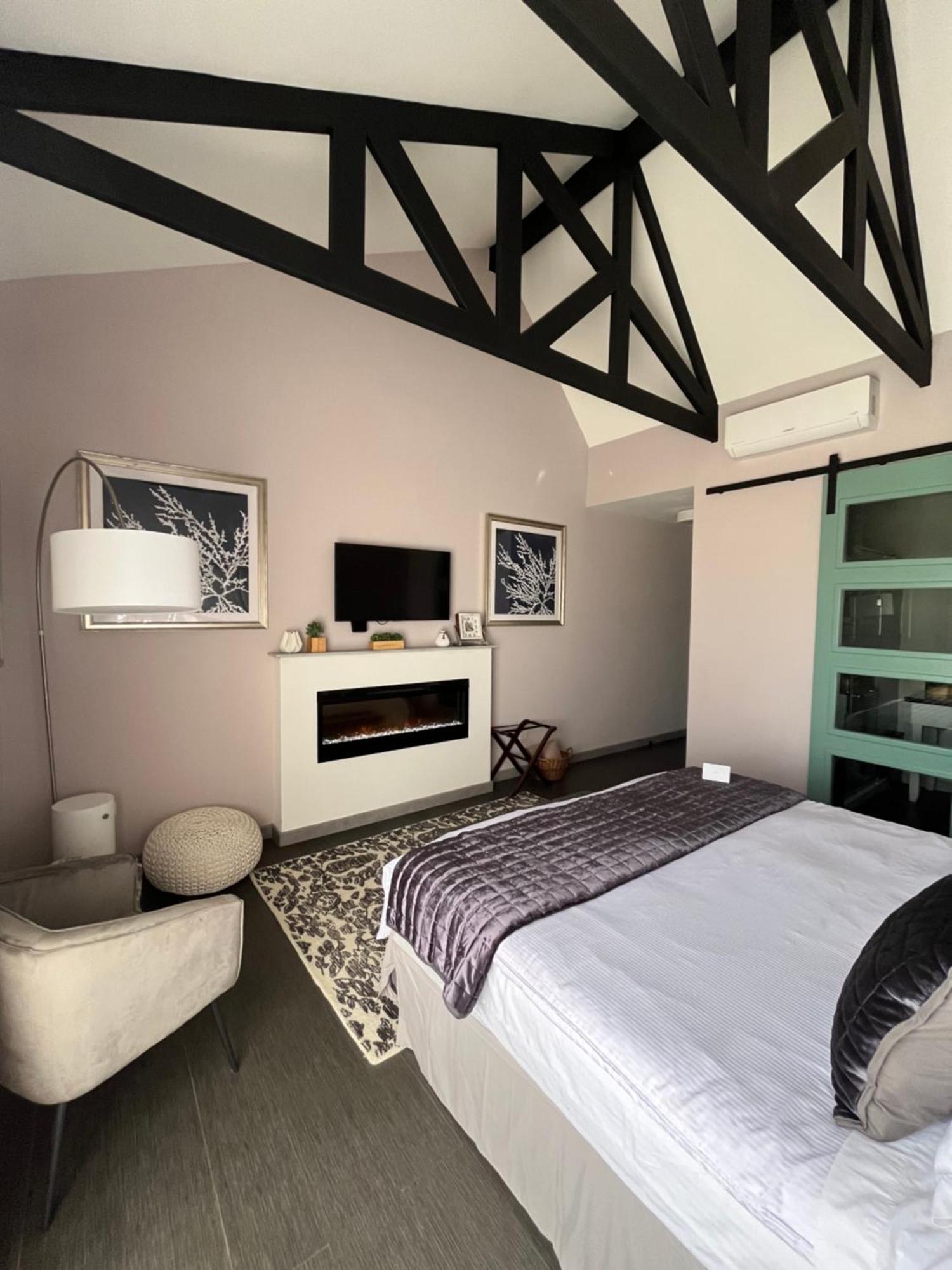 Boutique Hotel La Casona バジェ・デ・アンヘレス エクステリア 写真