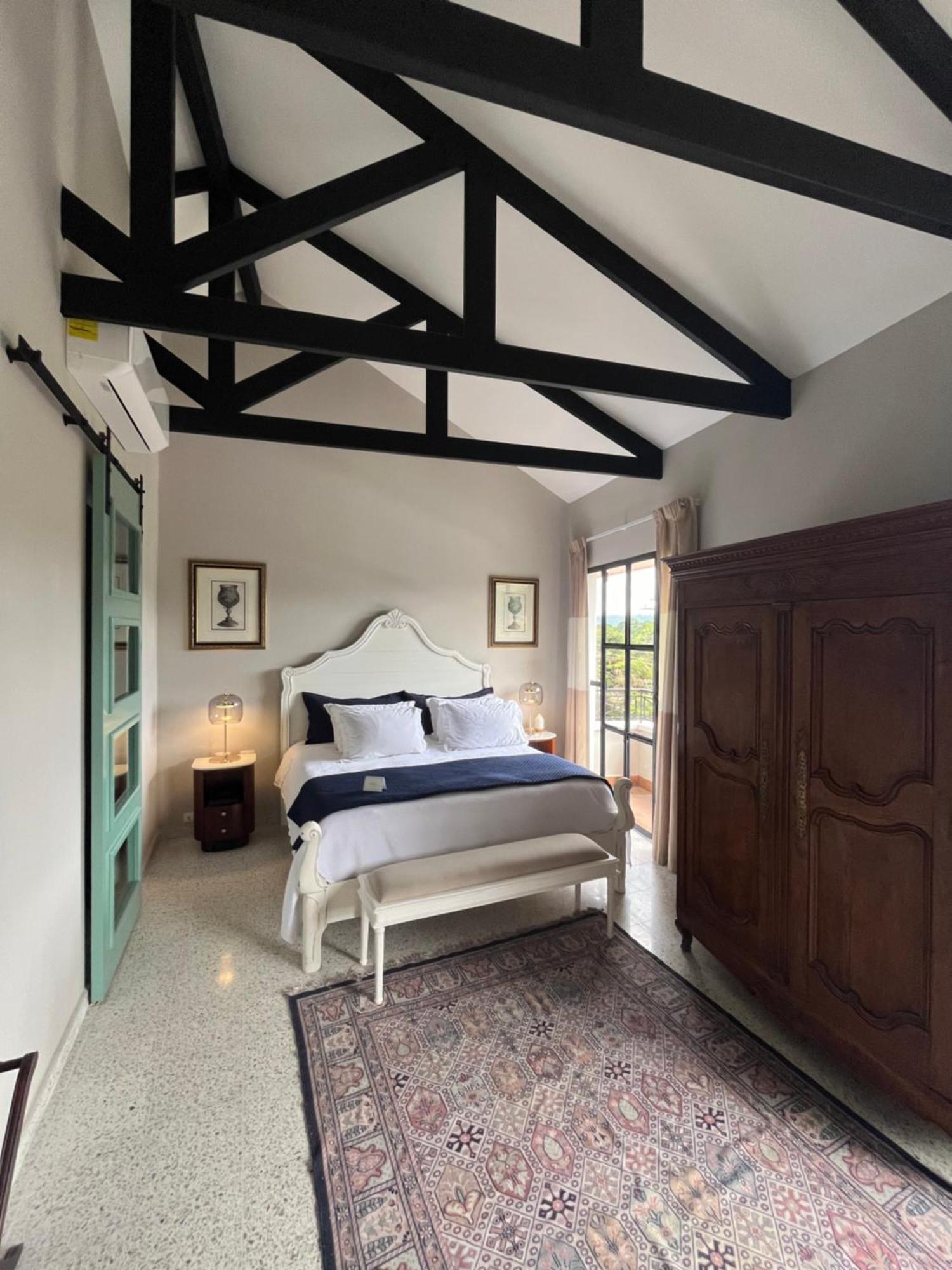 Boutique Hotel La Casona バジェ・デ・アンヘレス エクステリア 写真