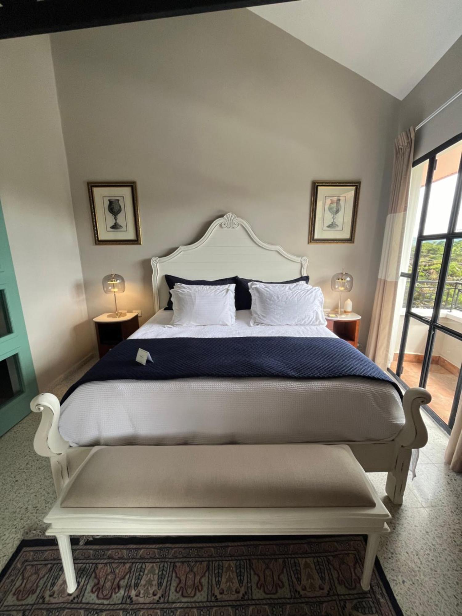 Boutique Hotel La Casona バジェ・デ・アンヘレス エクステリア 写真