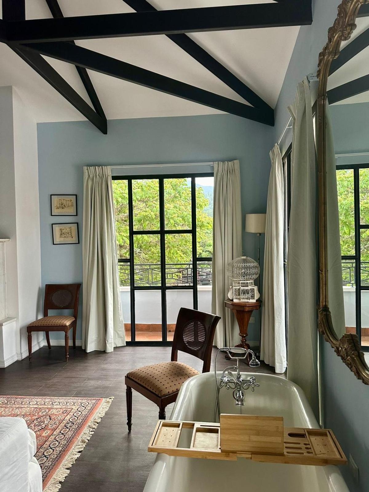 Boutique Hotel La Casona バジェ・デ・アンヘレス エクステリア 写真